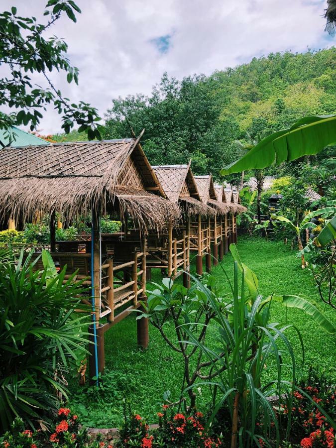 Karen Eco Lodge Ban Kat Bagian luar foto